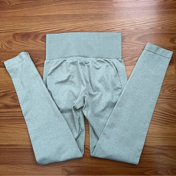 Astoria | VELOCITY Seamless Legging - Matcha - Picture 6 of 10